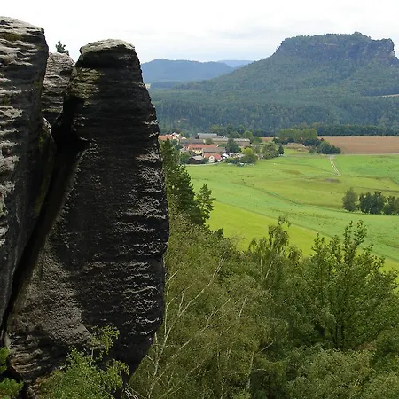 Sachsische Schweiz 1 Апартаменты *